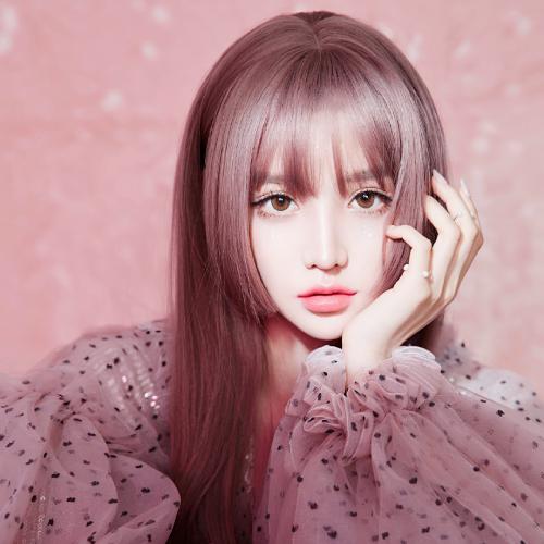 人形机器人产业加速崛起 26只概念股业绩高增长