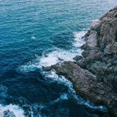 “救完人才发现手上都是血”