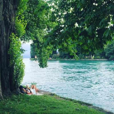 尴尬！中国女排联赛4队热身遭美国球队横扫，对手全是大学生