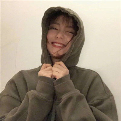 终于，特朗普完成了搞乱西方的任务！