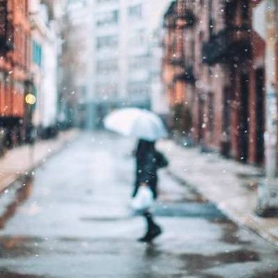 医疗ETF华泰柏瑞(516790)涨0.72%,成交额319.93万元